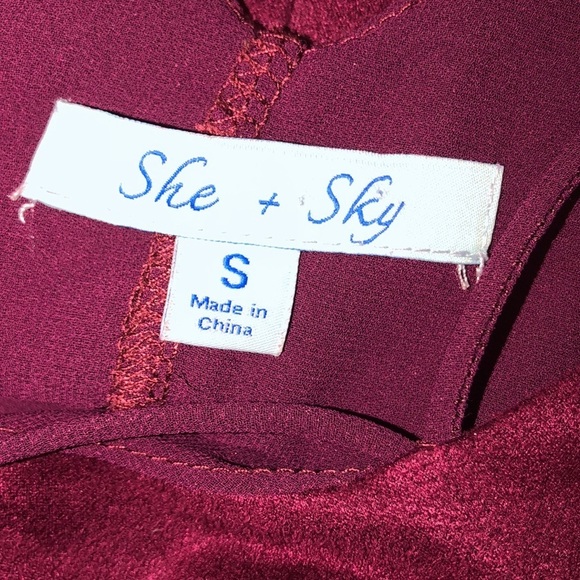 She + Sky small cranberry color velvet top - Picture 3 of 3